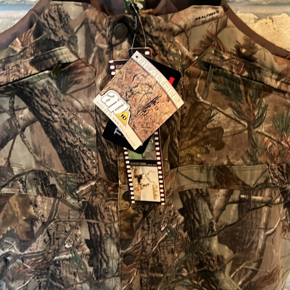Realtree jacket and pants - Picture 7 of 8